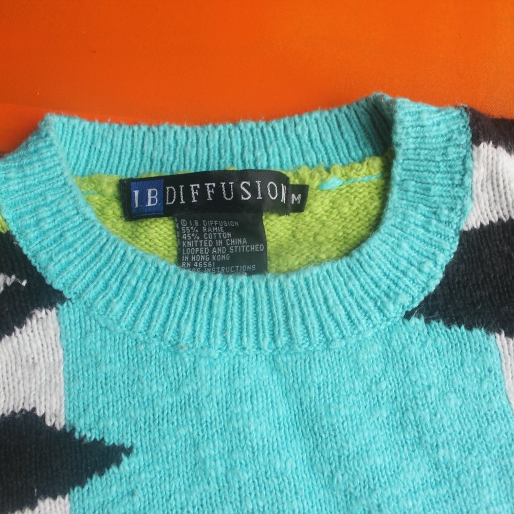 Retro IB Diffusion Funky Knit - Picture 3 of 5